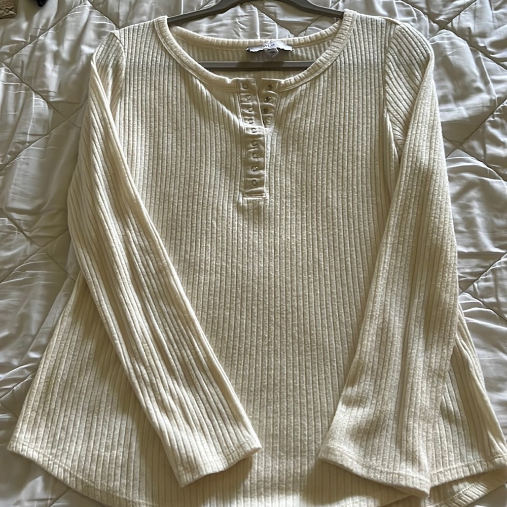 Cream long sleeve with buttons